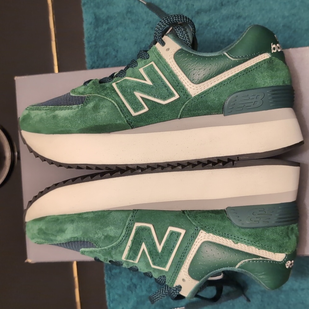 ⚡Host Pick⚡New Balance 574 Platform Sneakers - Picture 6 of 11
